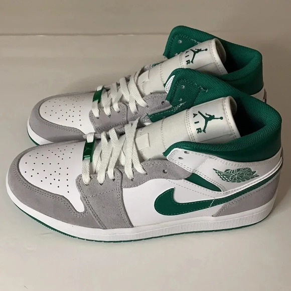 Air Jordan 1 Mid Sneakers PINE GREEN GREY - Picture 3 of 10